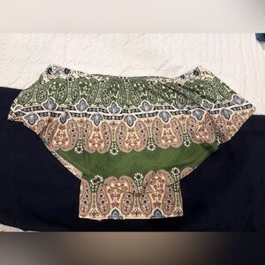 Vava by Joy Han Green Floral blouse